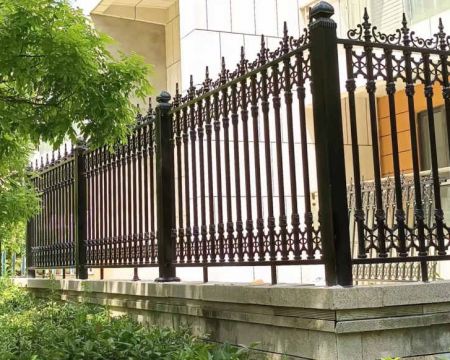 別墅護(hù)欄定制