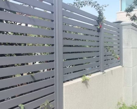 別墅護(hù)欄定制